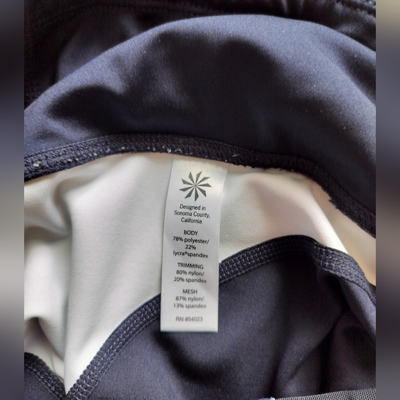 Athleta blu tropical precision legging high rise mesh details size M - Picture 14 of 14